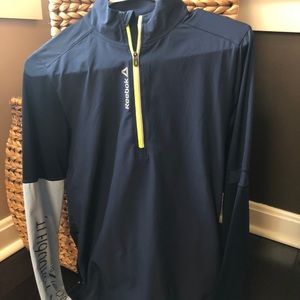 Reebok Crossfit pull over